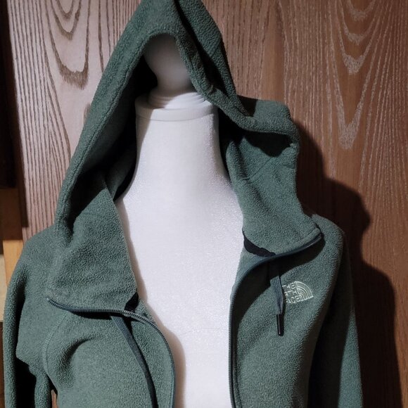 The North Face Women’s Olive Hoodie Fleece (Medium)  - - Picture 2 of 13